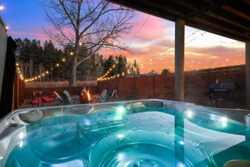 Custer Apartamento | The Paddle House - Hot Tub & Fire Pit Stay