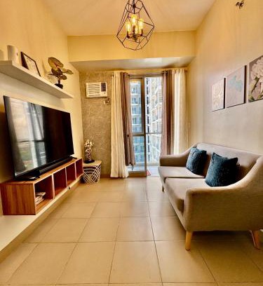 Iloilo Apartamento | The Palladium - 1Bedroom Pool-View