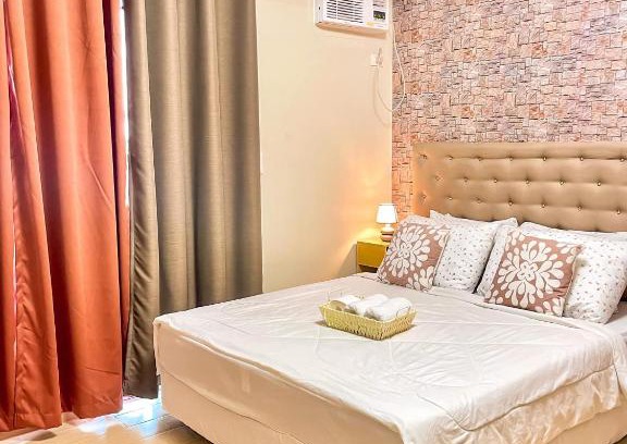 Iloilo Apartamento | The Palladium - Eli's Sunset Crib