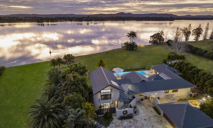 Palmers Island Casa | The Palms Yamba - Private luxurious riverfront estate!