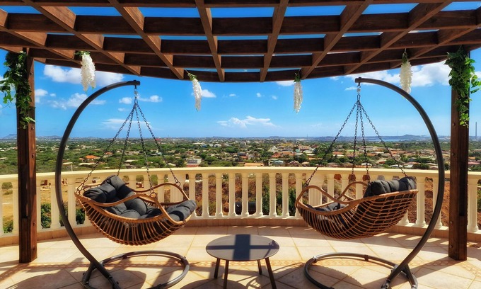 Brievengat Apartamento | The Panorama Penthouse: Breathtaking 360° views
