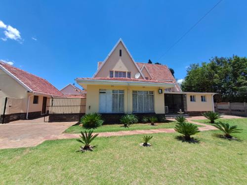 Greater Johannesburg Metropolitan Area Casa | The Parks Guest House