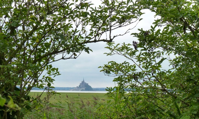 Saint-Etienne-en-Cogles Casa | Los senderos: entre Saint Malo y Mont Saint Michel en la Mansión Vaugarny