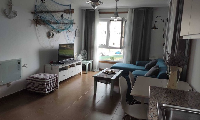 San Cibrao Apartamento | El tren de la paz en frente de la playa