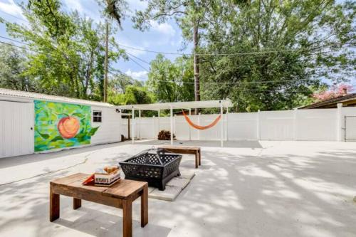 Pooler Casa | The Peach Family Friendly Oasis