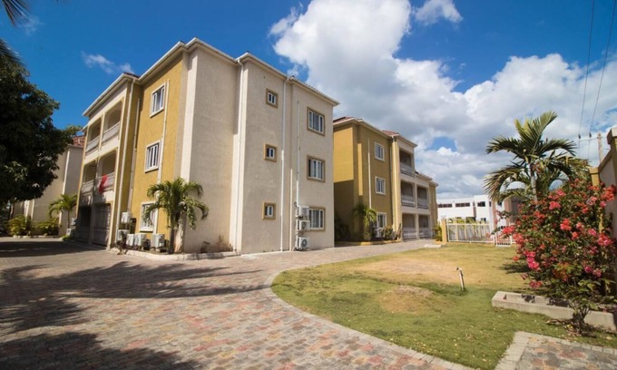 Barbican Apartamento | The Pearl at The Pearls of Liguanea