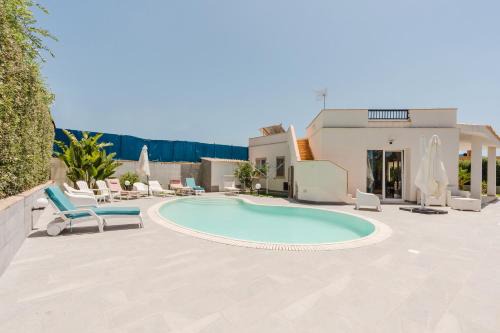 Tre Fontane Villa | The Pearl Of Sicily New Salt Pool