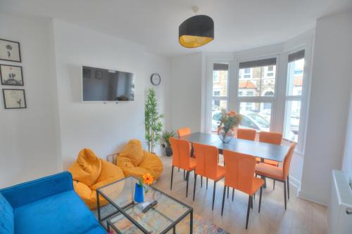 Bristol Apartamento | The Pearly White House