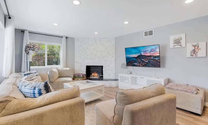 West Hills Casa | The Pentland Retreat