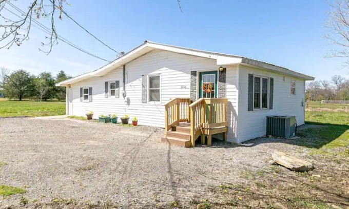 Unionville Casa | The Perch @ Bryant's Roost
