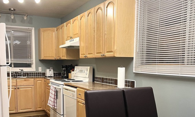 Prince George Casa | The Perfect 3 Bedroom Home, close to everything