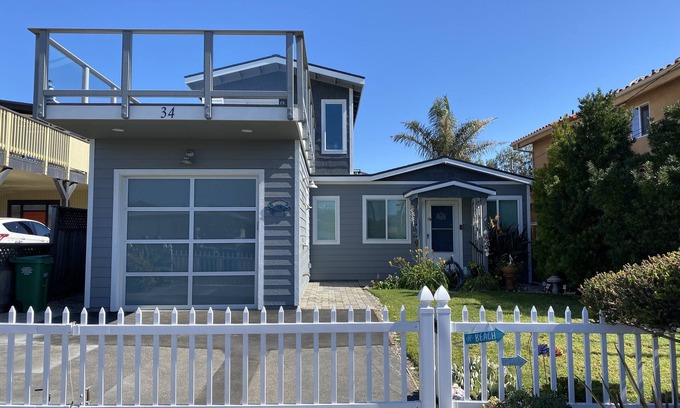 Cayucos Casa | ¡La pequeña cabaña de playa perfecta! Alquiler de vacaciones de temporada a largo plazo en Cayucos