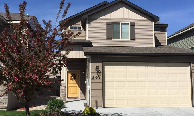 Maple Grove - Franklin Casa | La ubicación perfecta de Boise !!! Casa moderna en el corazón de todo! ¡Piscina!