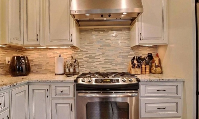 Lakewood Apartamento | The Perfect Cozy, Convenient and Charming Room in University Place, WA