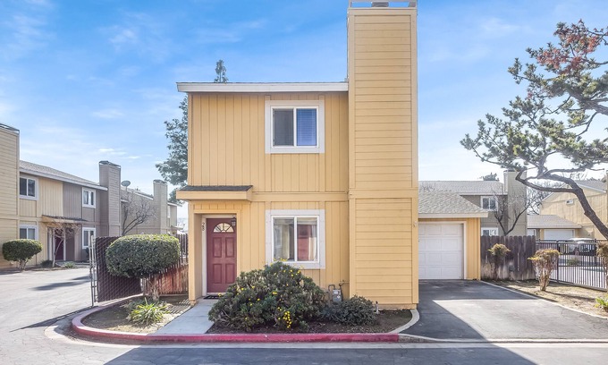Lemoore Condominio | The Perfect Getaway for 6