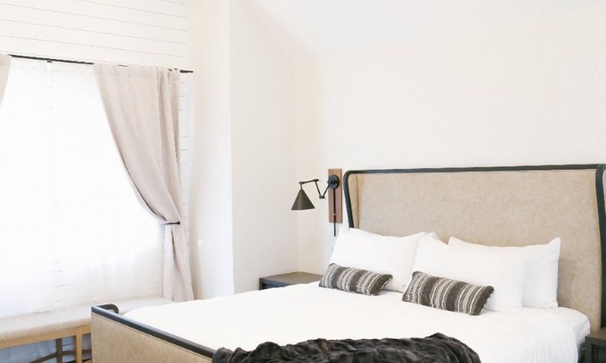 Midway Hotel | The Perfect Outdoor Getaway! Modern Retreat w/ Scenic Adventures, Resort Access