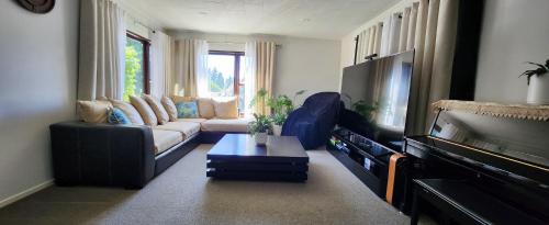 Springfield Casa | The Perfect Place for Groups or Large Family