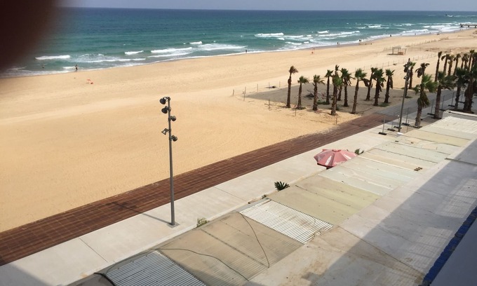Bat Yam Apartamento | The Perfect Sea View Apartment let you Enjoy the Facilities and Benefits of Livi