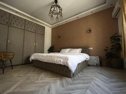 The 5th Settlement Apartamento | The Pharaonic SuiteInn Villa 160