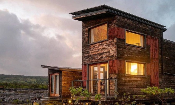Kalapana Casa | The Phoenix House - Epic Tiny Home GEM on Volcanic Lava Field