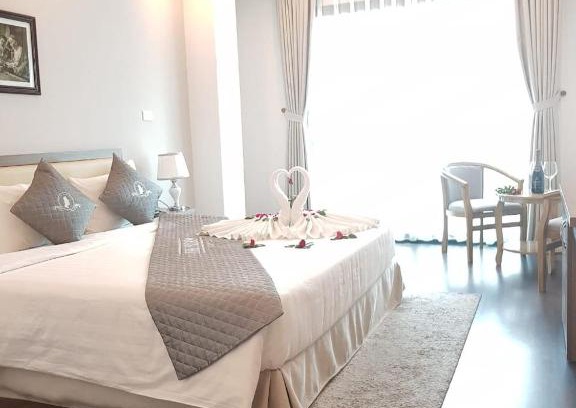 Hang Trong Hotel | The Pilgrim Hotel