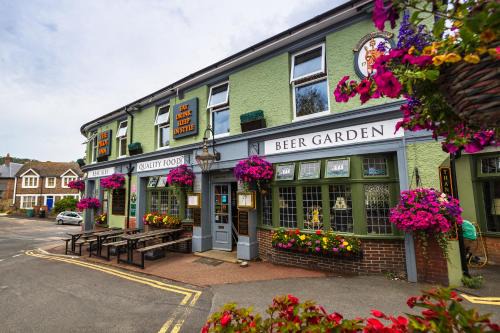 Meads Hotel | The Pilot Inn