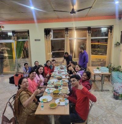 Kumarhatti Hotel | The Pine-hill Kasauli I Restaurant I Sky Deck I Manki point view I Couple friendly I Party Events