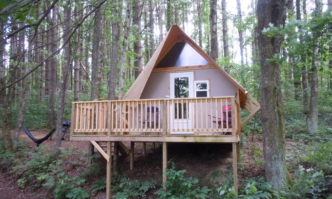 Malaga Cabina | El Duck Nest Glamping Cabin en Dragonfly Lake * Nuevo listado *