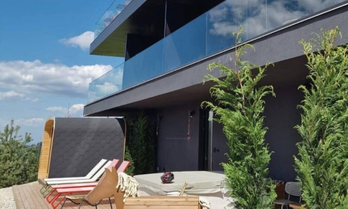 Bran Hotel | The Pines Bucegi Lodge