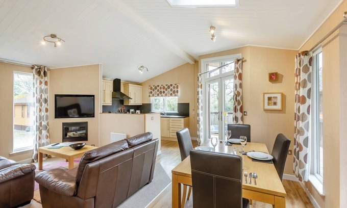 Beaworthy Chalet De Esquí | The Pines (Non Hot Tub)