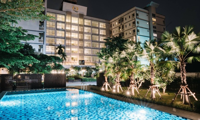 Suan Luang Hotel | The Platinum Suite