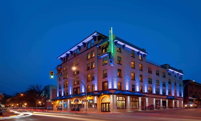 City Centre Hotel | The Plaza Hotel Downtown, Trademark Collection by Wyndham