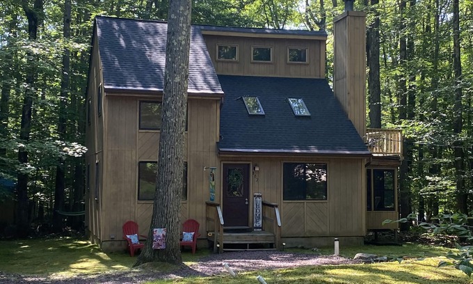 Locust Lake Village Casa | Los Poconos están llamando- Locust Lakes joya privada ... Cerca de JFBB, casinos y puntos de venta