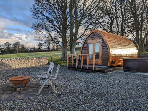 Caernarfon Chalet De Esquí | The Pod Fabulous glamping pod near Snowdonia.