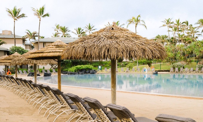 Poipu Complejo | The Point at Poipu - 2 BEDROOM OCEANFRONT 1 KING 2 TWINS OR 1 QUEEN SUITE