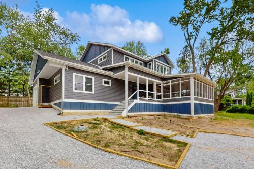 Union Pier Casa | The Point on Williams Court