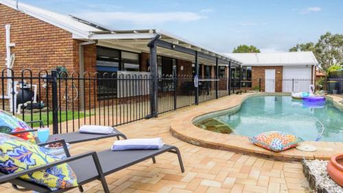 Banksia Beach Casa | The Poolside Escape