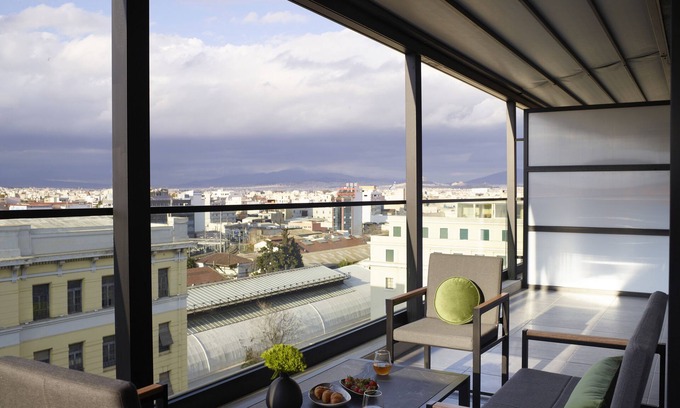Piraeus Hotel | The Port Square Hotel
