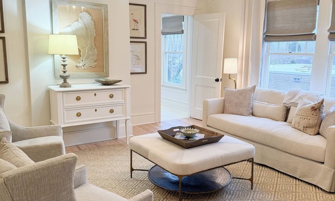 Griffin Apartamento | The Portico - 2 BR 1 BA Apt