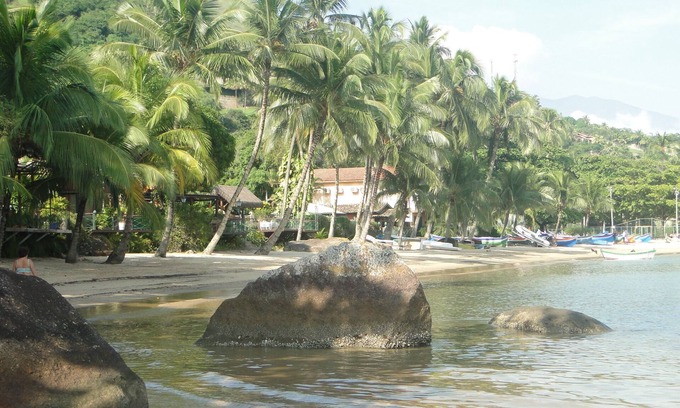 Ilhabela Historical Center Chalet De Esquí | Apartamento a 50 metros de la playa y del pueblo histórico.