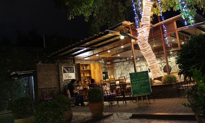 Paranaque Cama Y Desayuno | The Purple Tree Bed & Breakfast