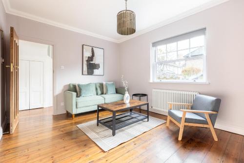 West Putney Apartamento | The Putney Villa