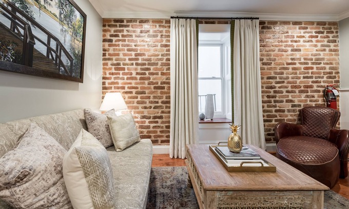 French Quarter Hotel | The Quarters on Vendue