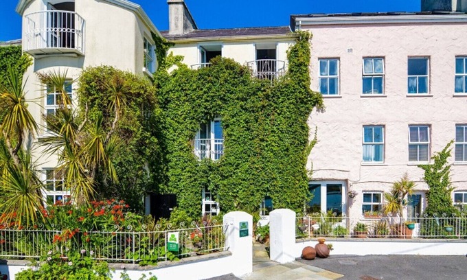 Clifden Chalet De Esquí | The Quay House, Clifden’s oldest building