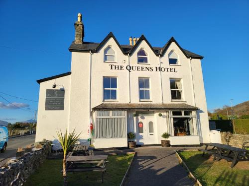Harlech Hotel | The Queens Hotel Harlech