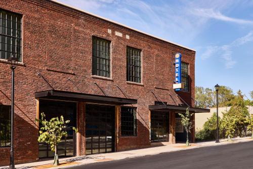 Asheville Hotel | The Radical Asheville, Tapestry Collection by Hilton