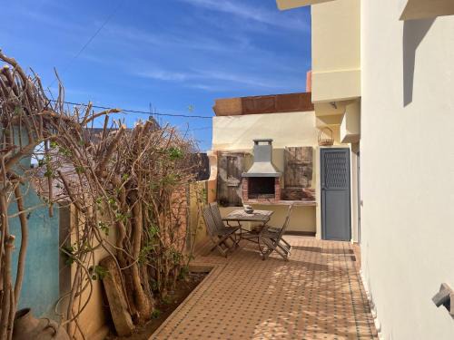 Mirleft Apartamento | The Rainbow House
