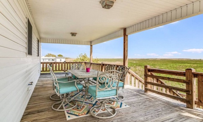Cypremort Point Casa | The Rainbow · The getaway vacation house w/ boat parking & wifi