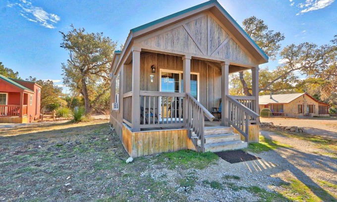 Wimberley Casa | The Ranch at Wimberley - Emily Ann Cabin #5