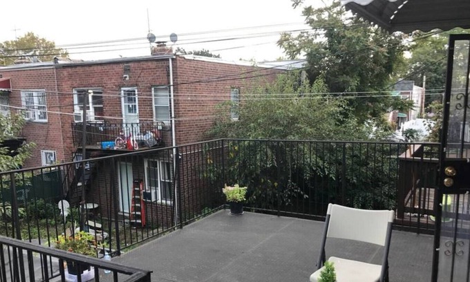 Canarsie Apartamento | The Real B&B Home Brooklyn